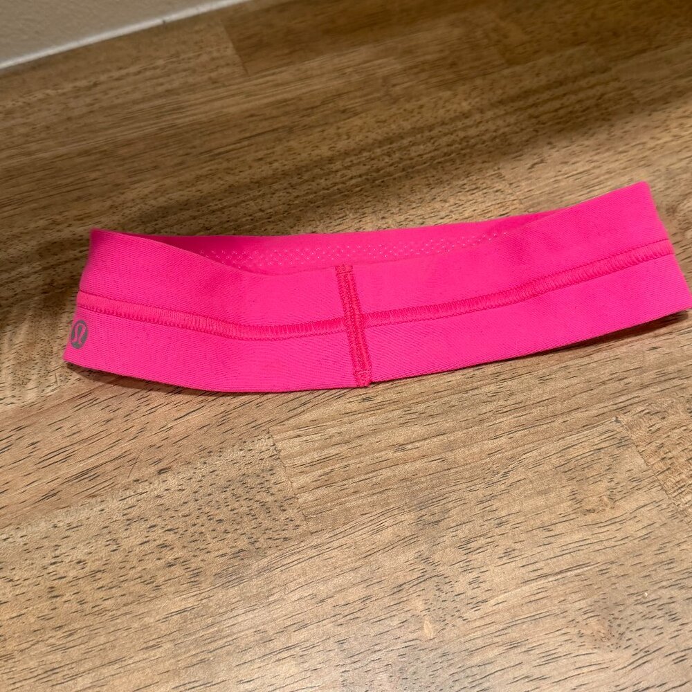 Lululemon Pink Luxtreme Anti-Slip Sport Headband - OS - Picture 4 of 5